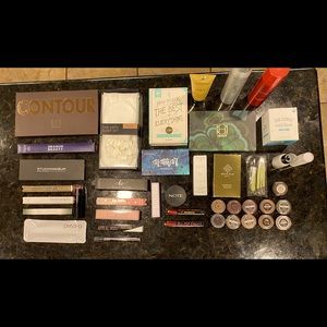 Makeup bundle